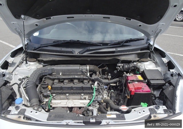 Vehicle photo 2