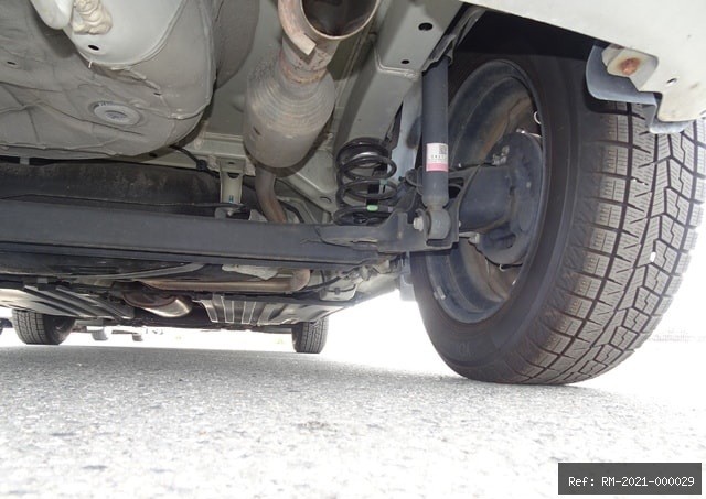 Vehicle photo 17