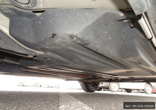 Vehicle photo 16