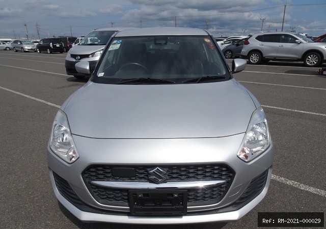 Vehicle photo 18
