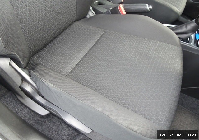 Vehicle photo 48