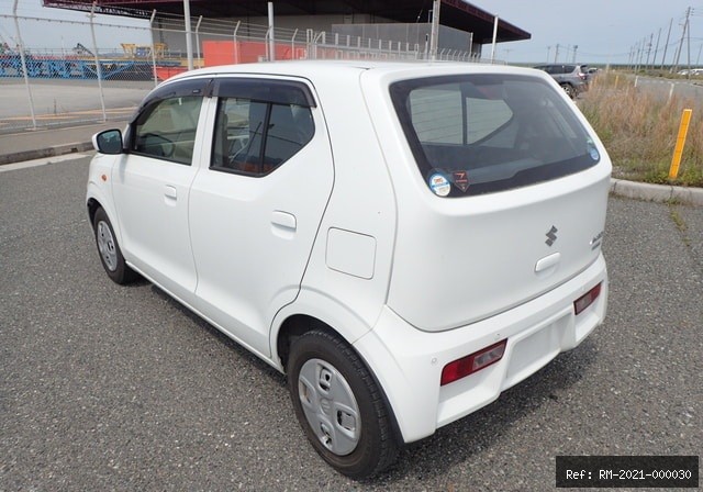 Vehicle photo 4