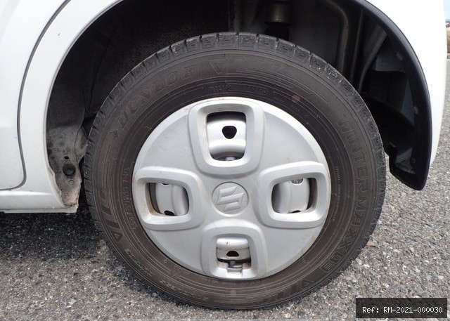 Vehicle photo 10