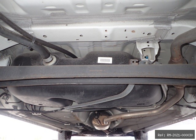 Vehicle photo 18