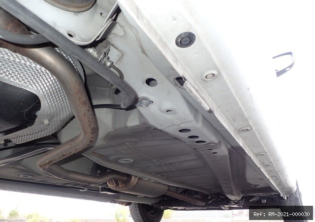 Vehicle photo 20