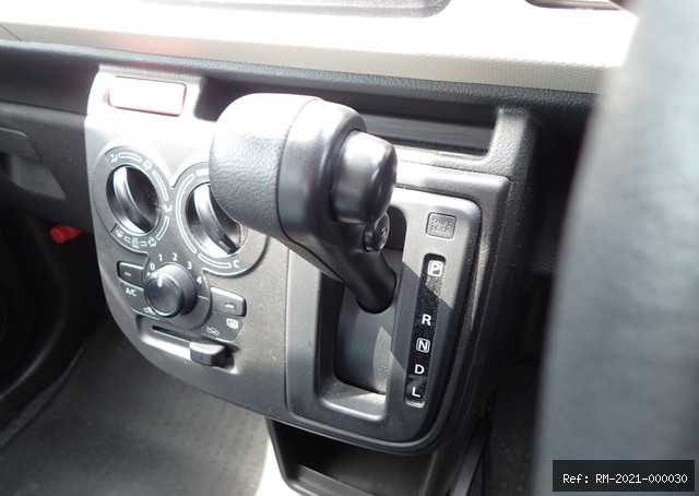 Vehicle photo 35