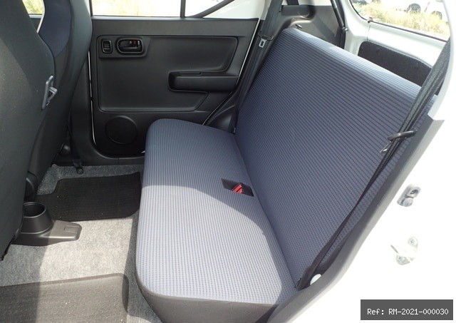 Vehicle photo 28