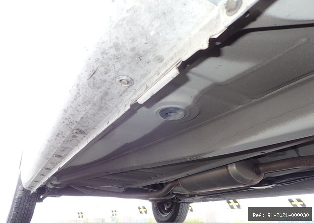 Vehicle photo 25