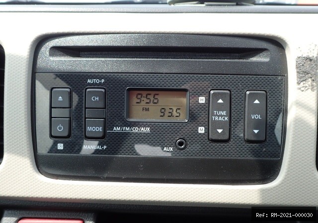 Vehicle photo 38