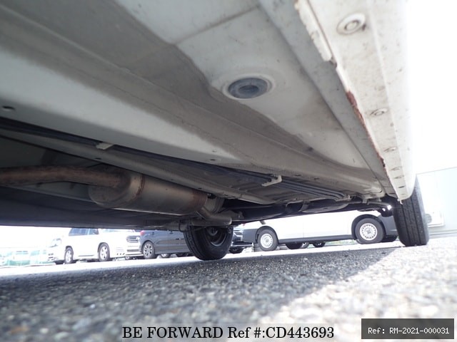 Vehicle photo 17