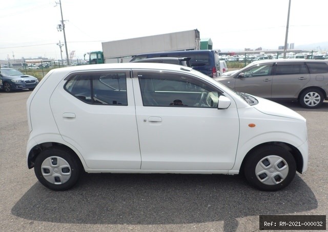 Vehicle photo 6