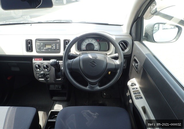 Vehicle photo 33