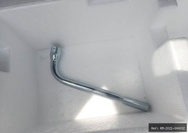 Vehicle photo 31