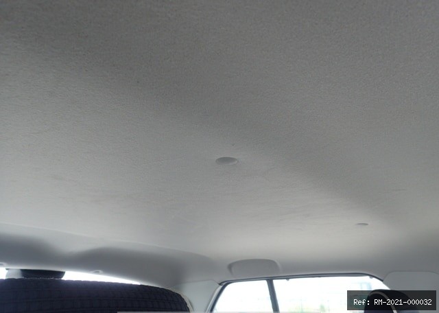 Vehicle photo 23