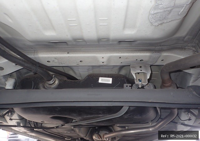 Vehicle photo 20