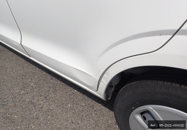 Vehicle photo 46