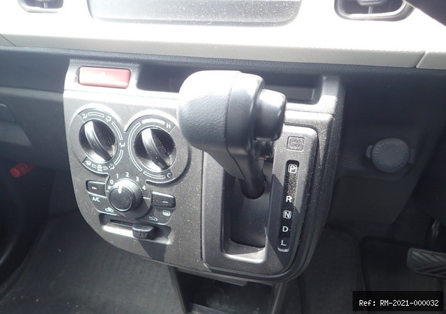 Vehicle photo 42