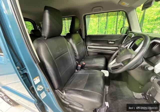 Vehicle photo 24