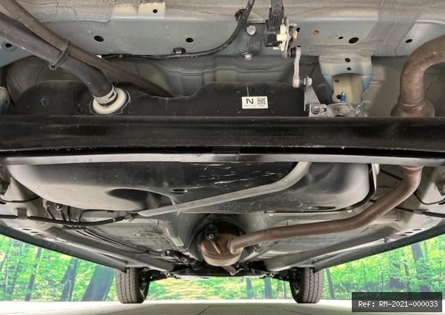 Vehicle photo 27