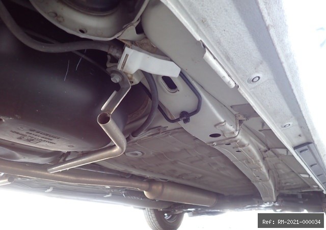 Vehicle photo 20