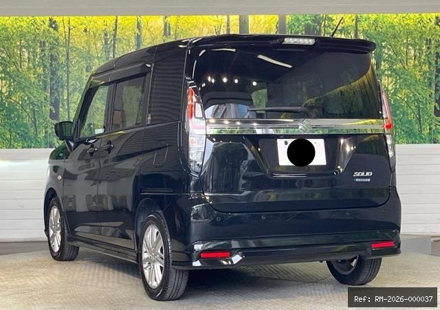 Vehicle photo 9