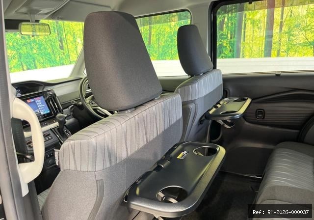 Vehicle photo 22