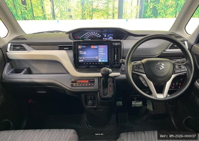Vehicle photo 29
