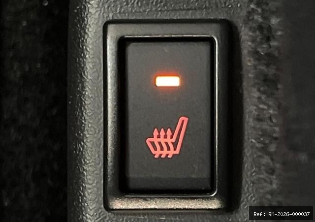 Vehicle photo 25